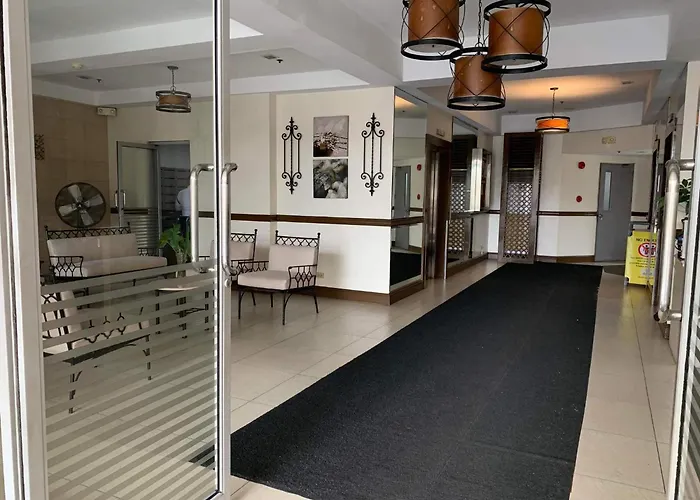 Cordova Tower, Marquinton, Marikina 4*